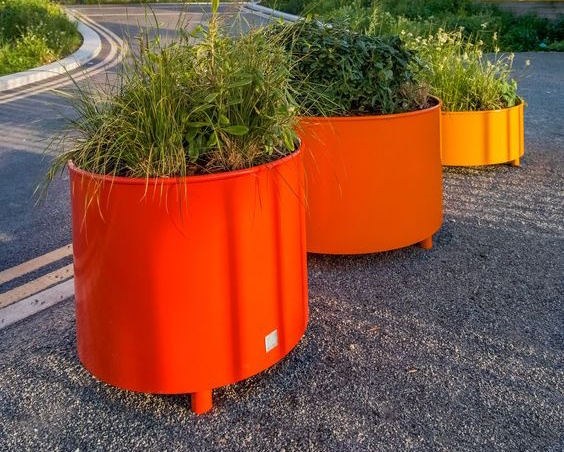 Вазоны и цветочницы