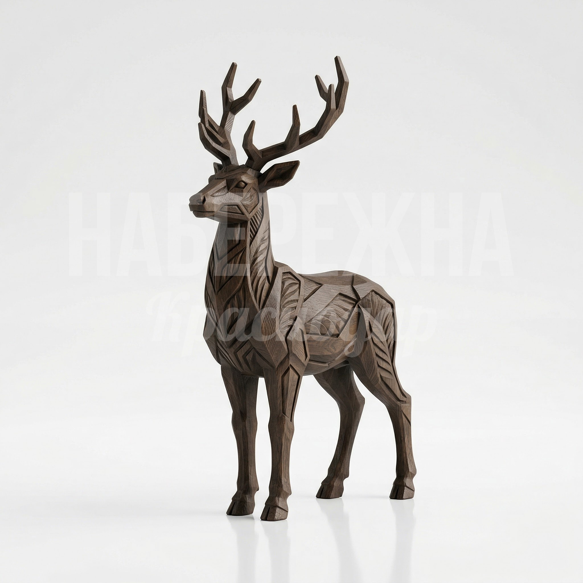 Олень из дерева резной Cåjuk