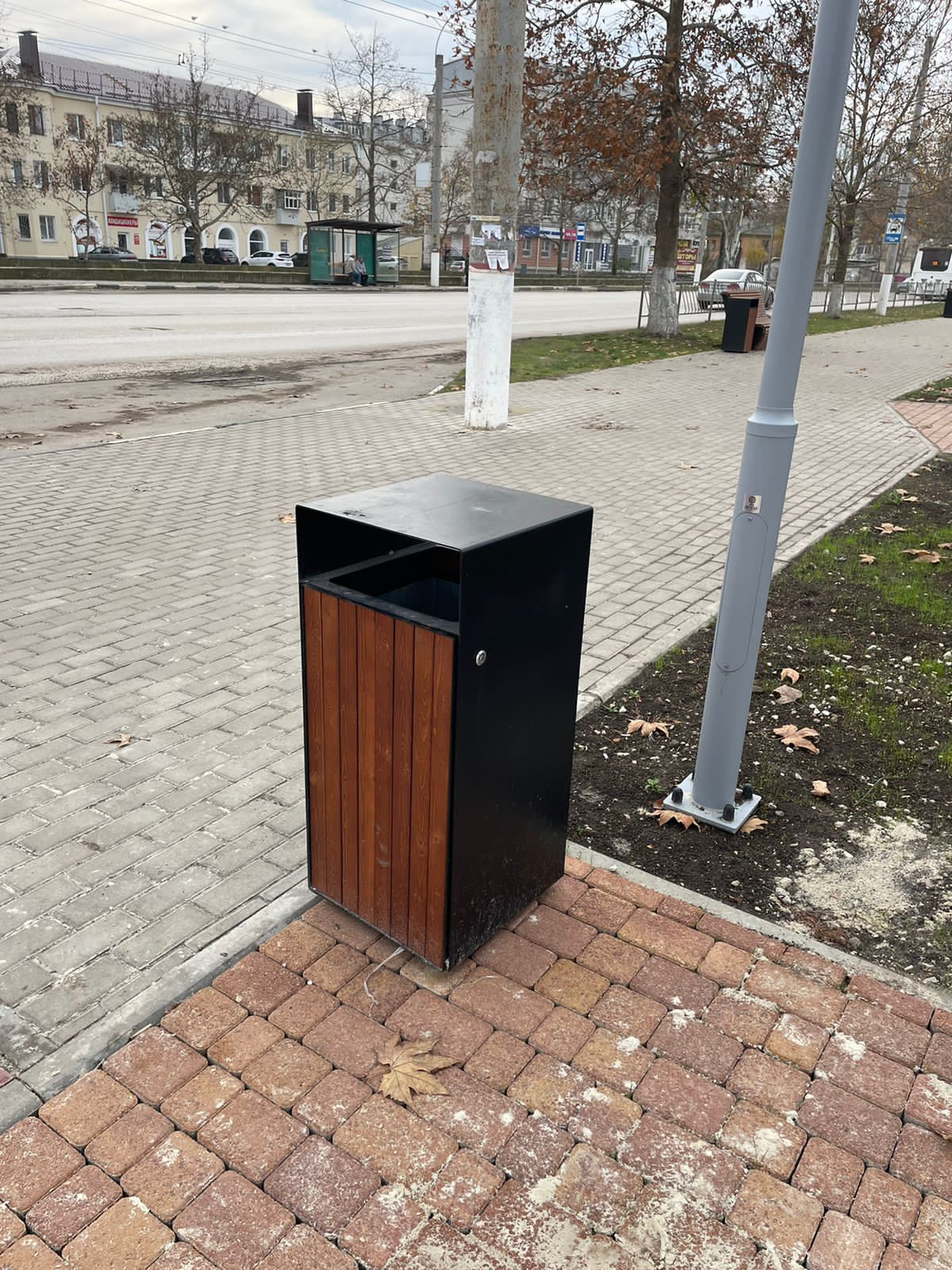 Стеклопластиковые фигуры футболистов и МАФы на стадион Динамо - фото 17