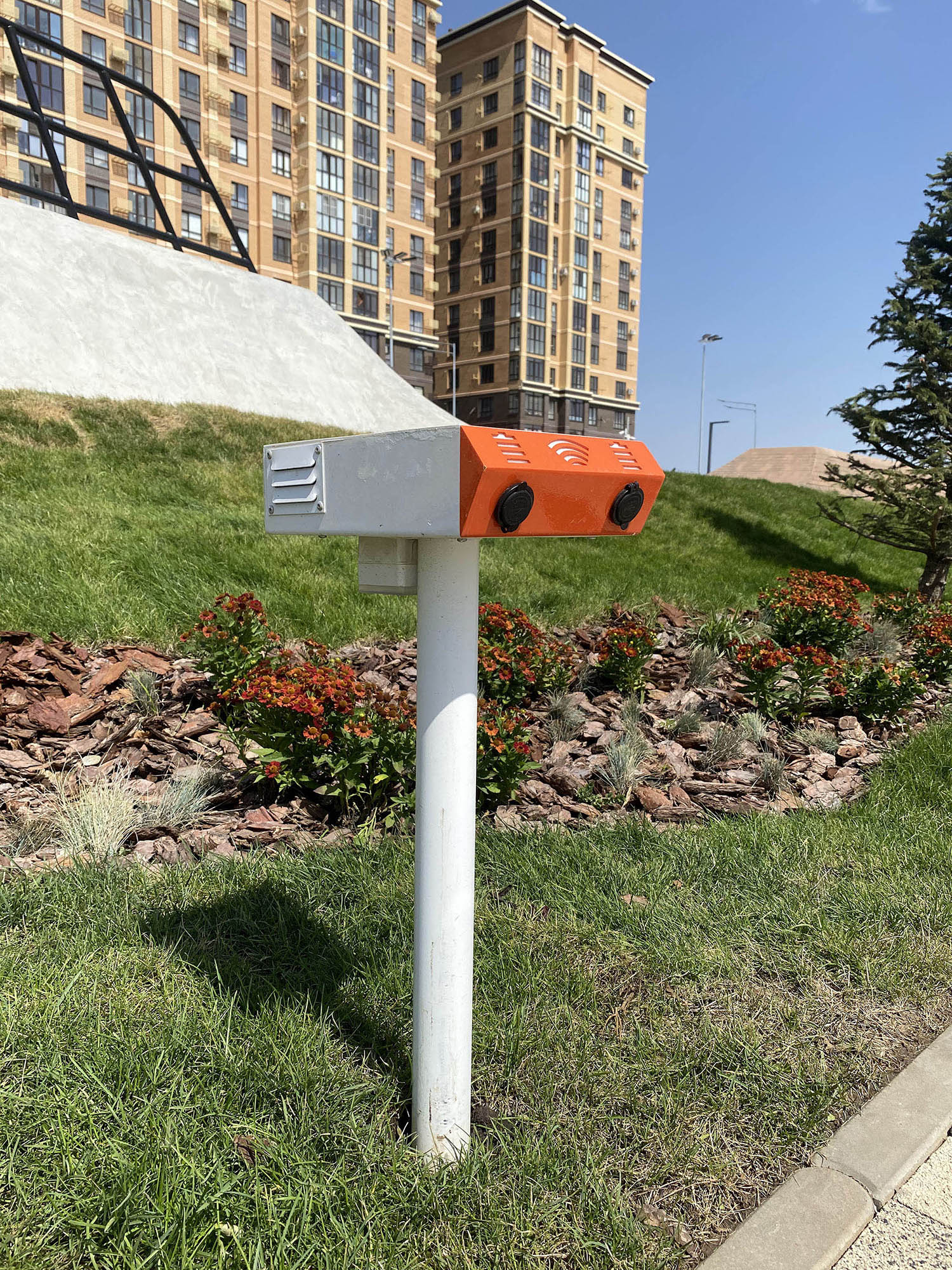 Бульвар Щипакина (Аллея героев России) - фото 2