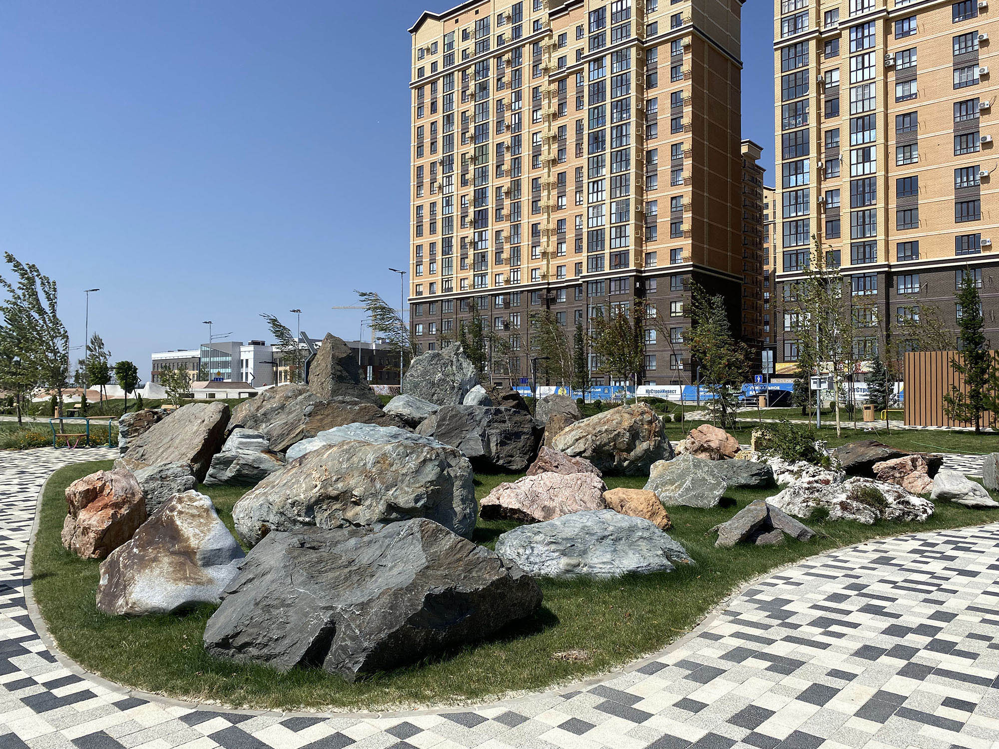 Бульвар Щипакина (Аллея героев России) - фото 6