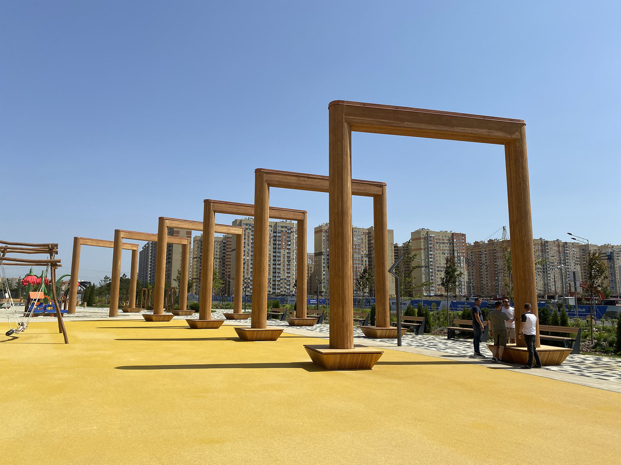 Бульвар Щипакина (Аллея героев России) - фото 10