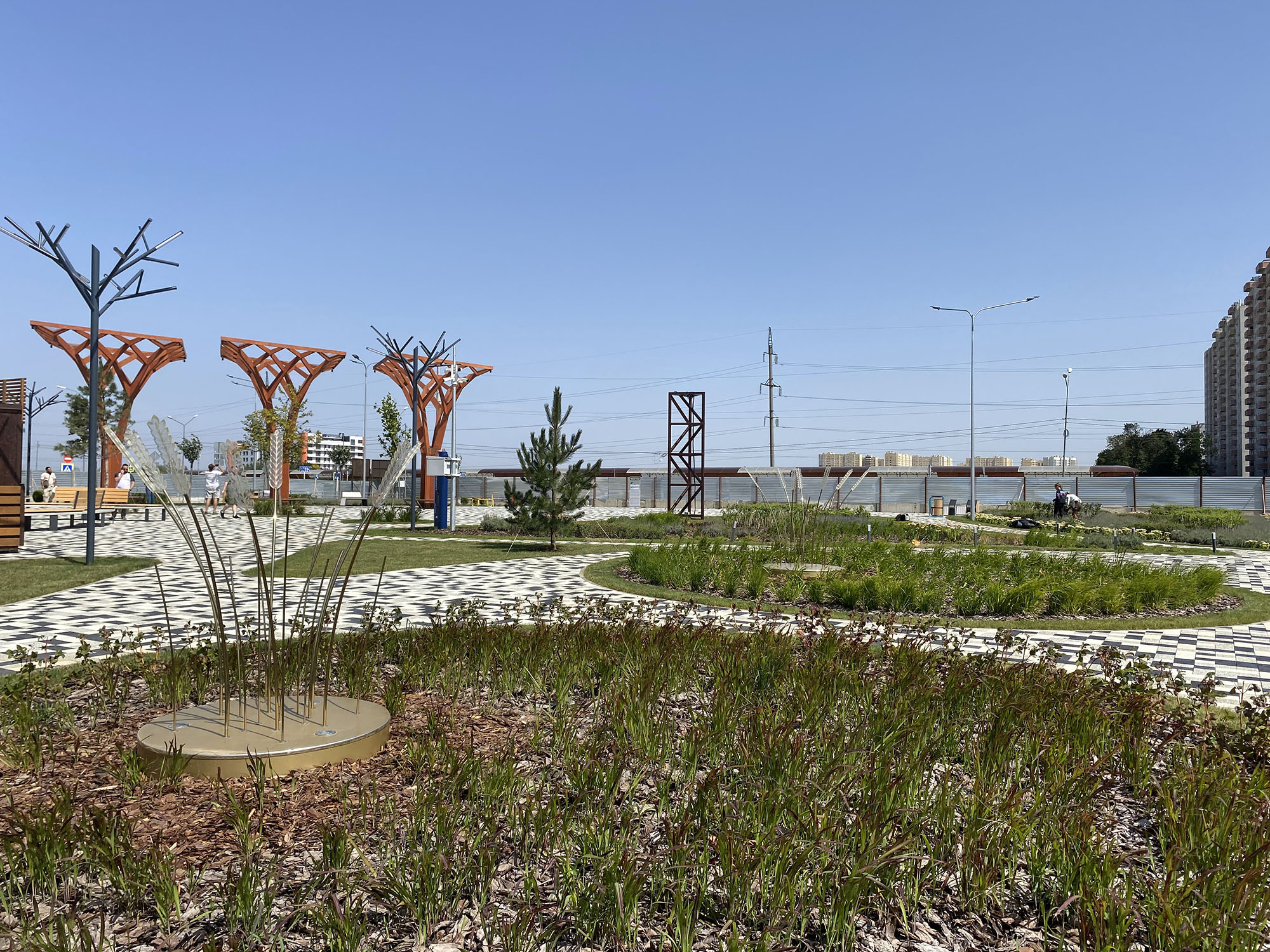 Бульвар Щипакина (Аллея героев России) - фото 21