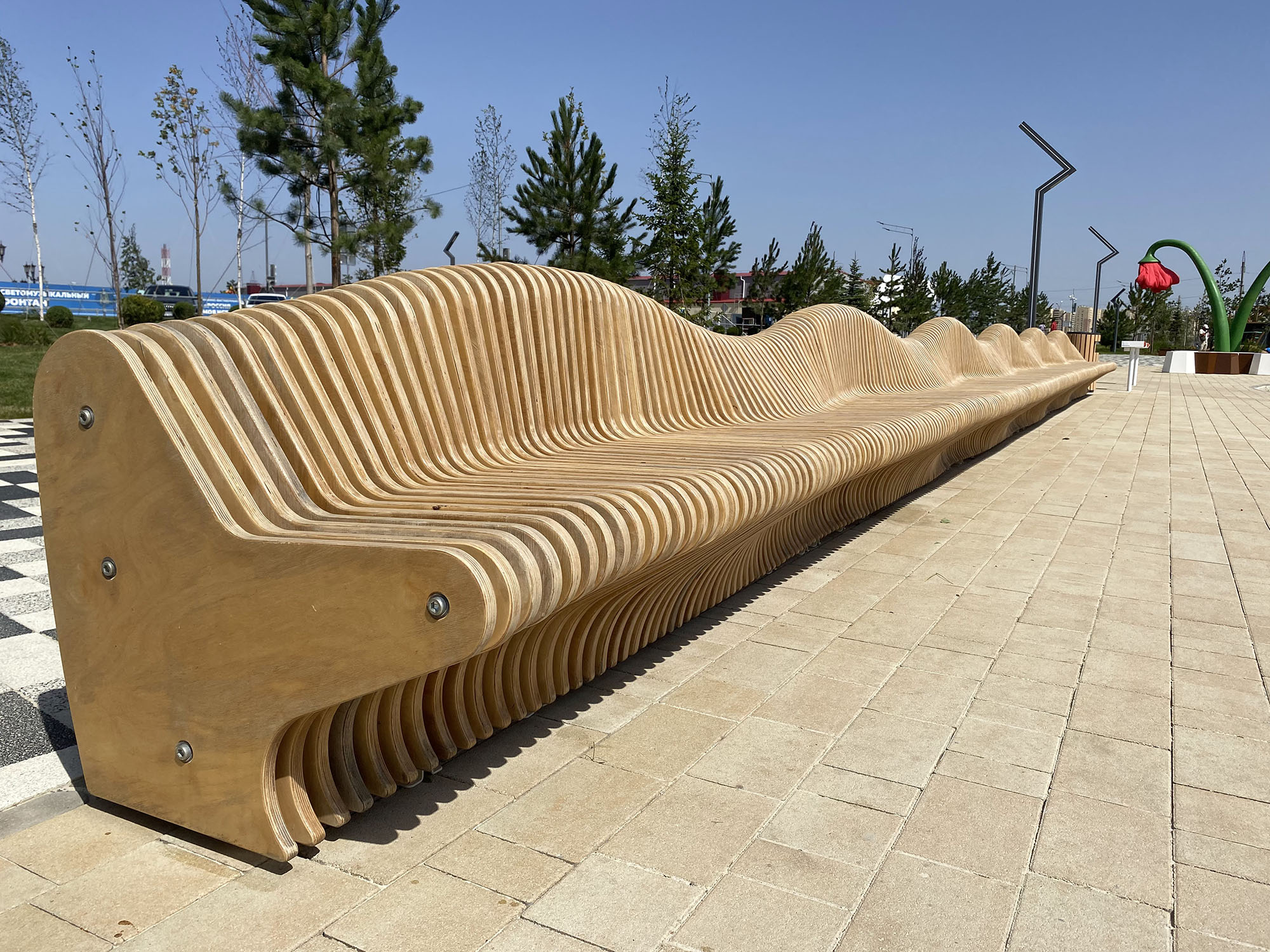 Бульвар Щипакина (Аллея героев России) - фото 32