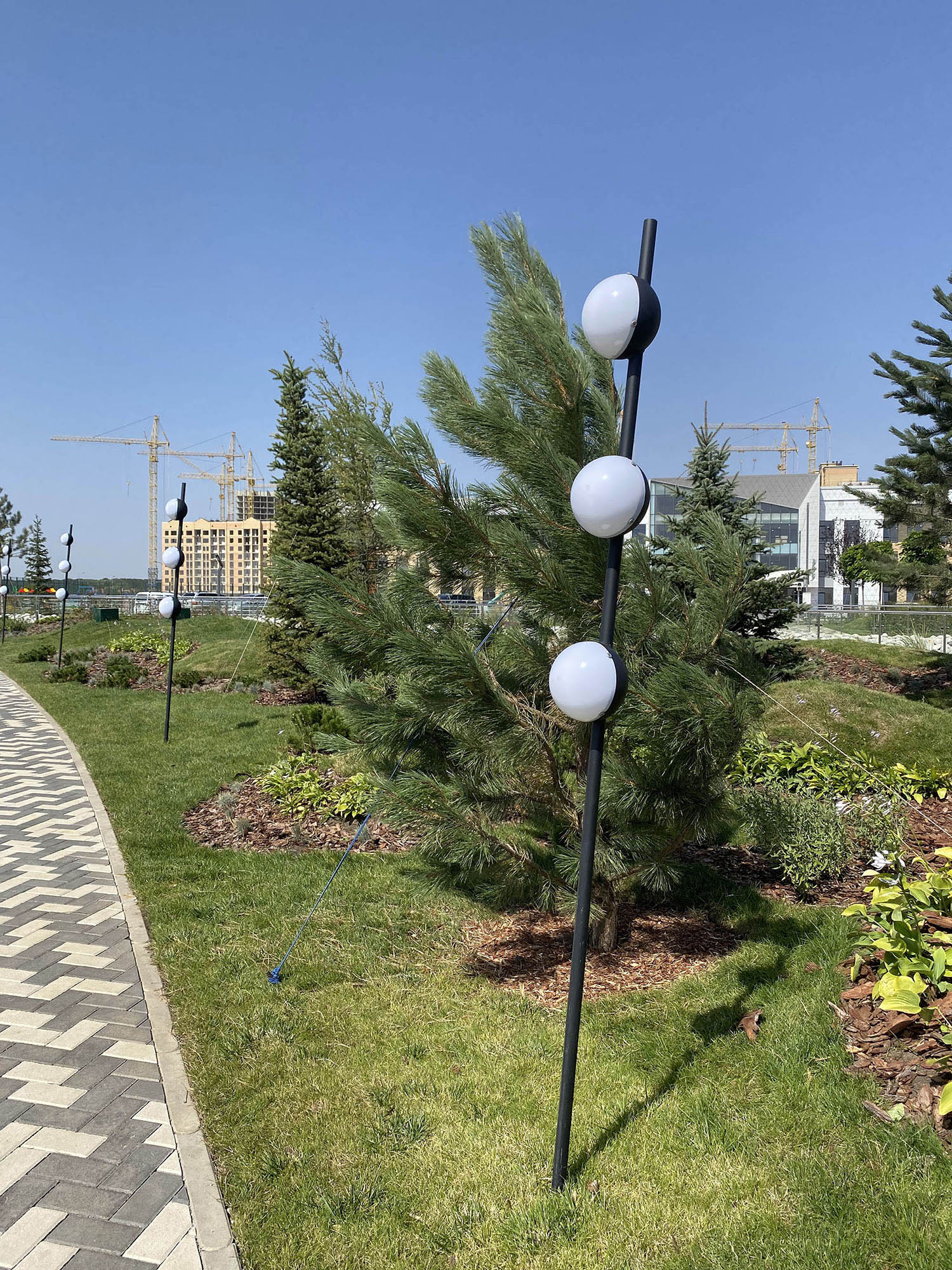 Бульвар Щипакина (Аллея героев России) - фото 37