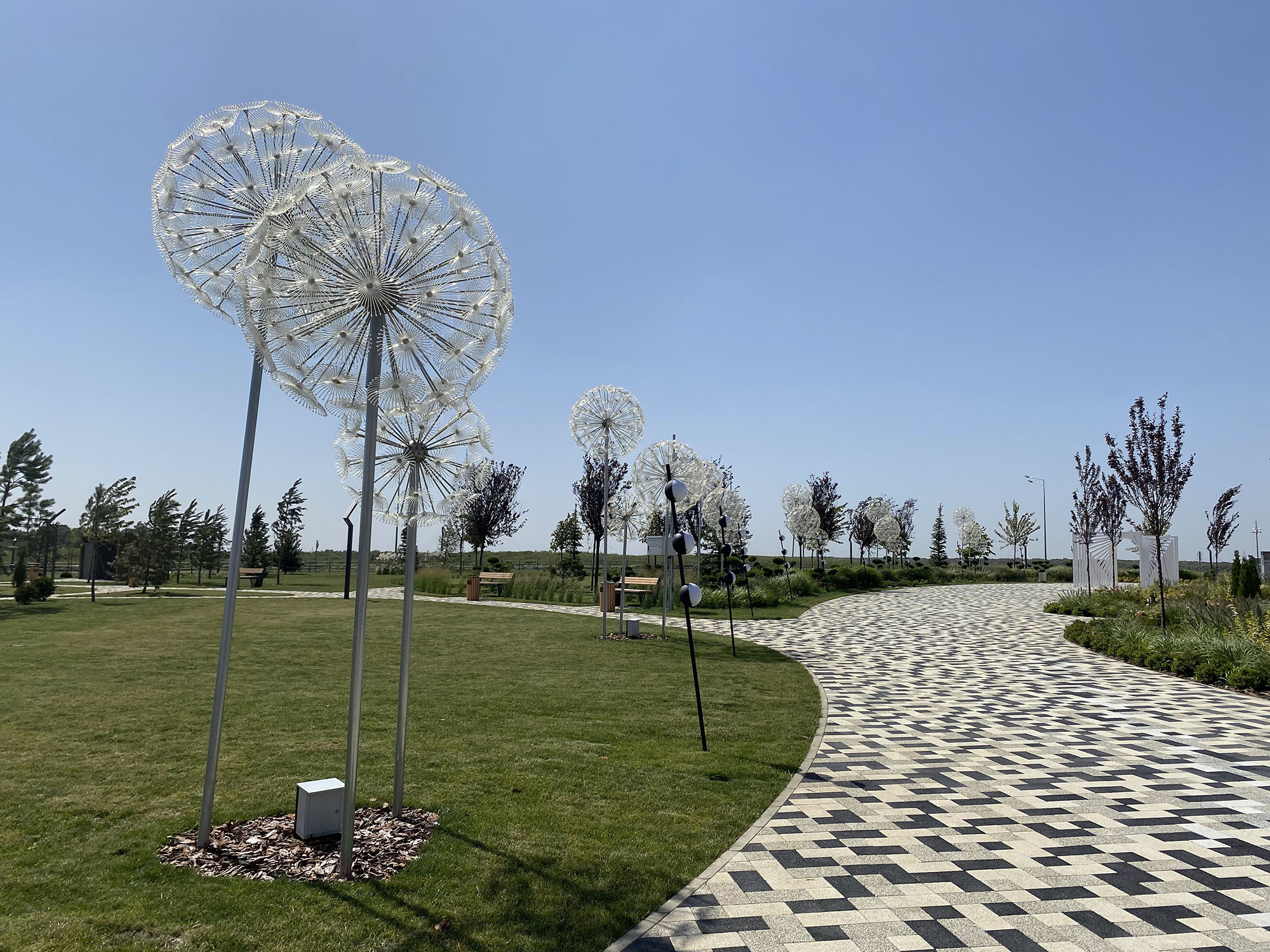 Бульвар Щипакина (Аллея героев России) - фото 38