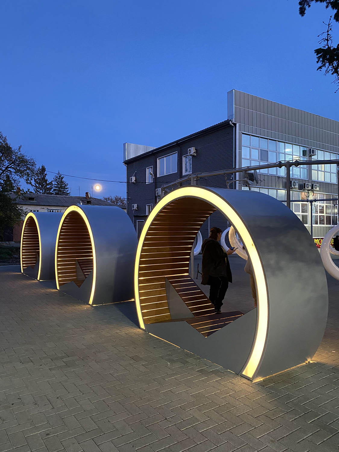 Миниатюра 12