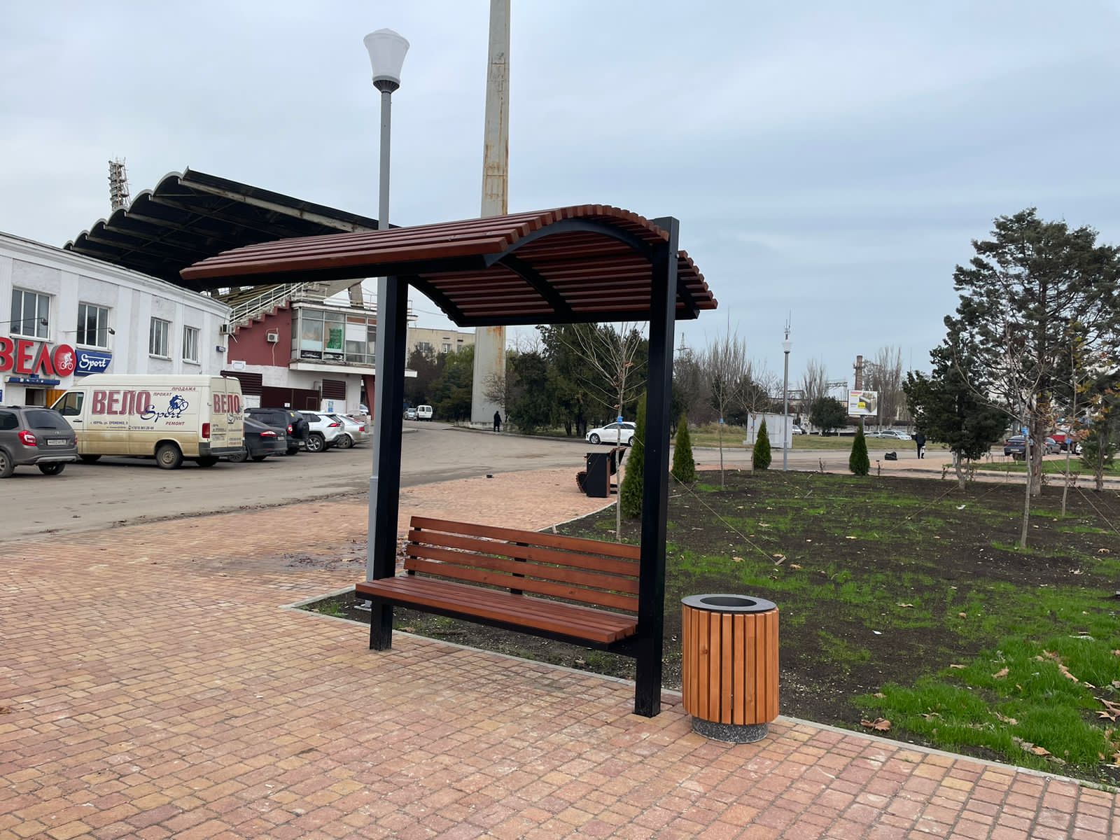 Стеклопластиковые фигуры футболистов и МАФы на стадион Динамо - фото 29